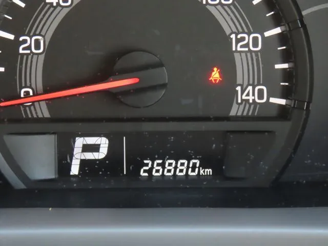 エブリイバン（スズキ）の車両写真