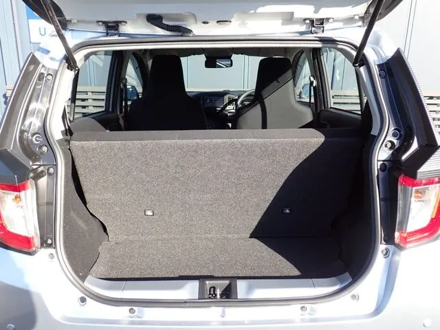 ミラ　イース（ダイハツ）の車両写真