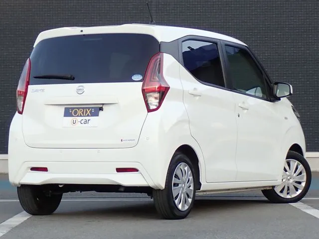 ニッサン　デイズ