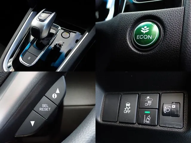 シャトル　ハイブリッド（ホンダ）の車両写真