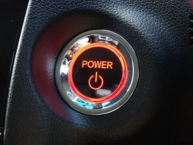 シャトル　ハイブリッド（ホンダ）の車両写真