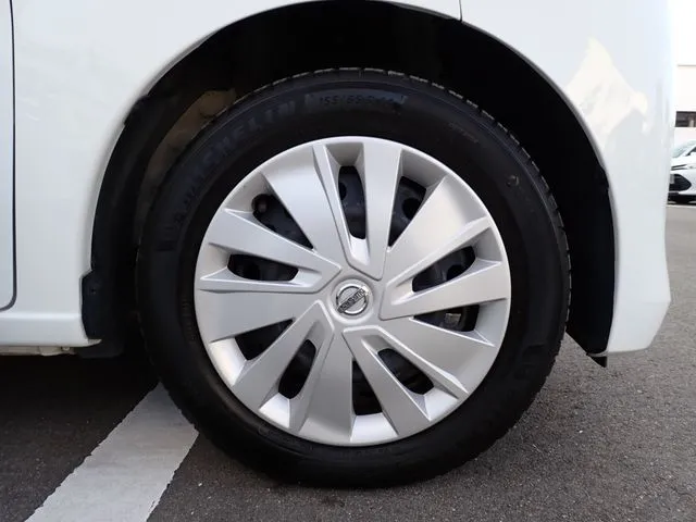 ニッサン　デイズ