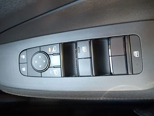 ノート（ニッサン）の車両写真