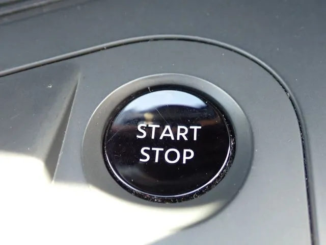 ノート（ニッサン）の車両写真