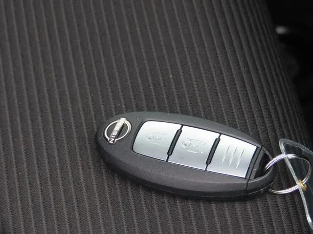 ニッサン　ノート