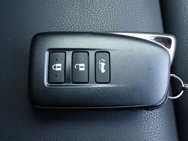 トヨタ　レクサス　ＮＸ３００