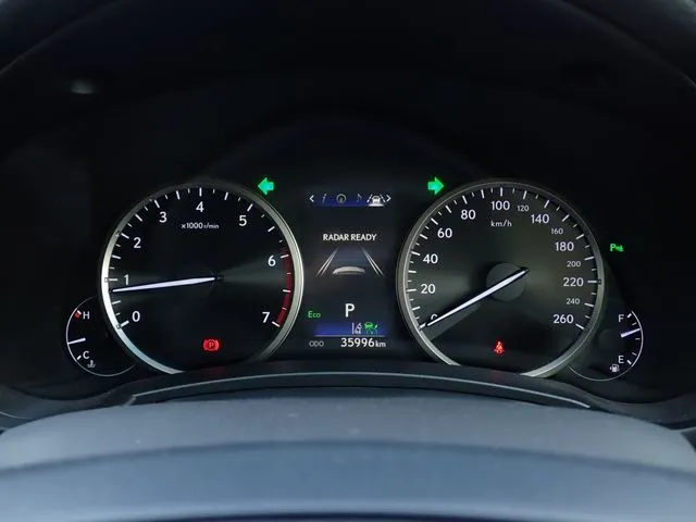 トヨタ　レクサス　ＮＸ３００