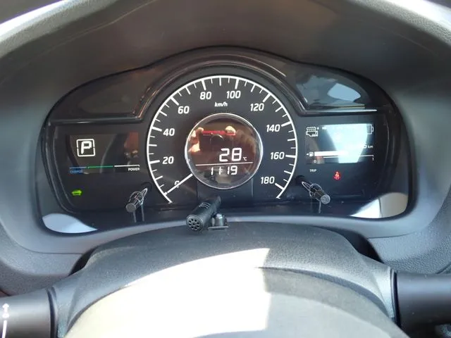 ニッサン　ノート