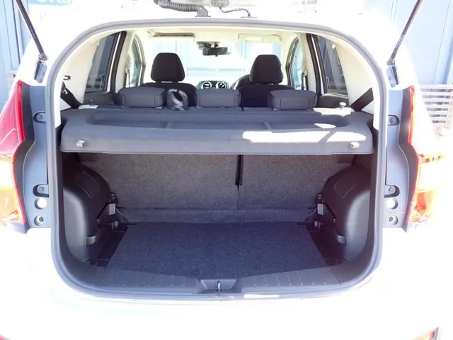 ニッサン　ノート