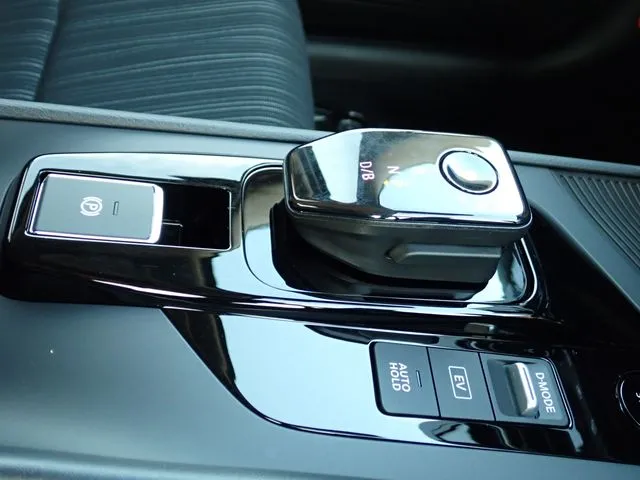 ノート（ニッサン）の車両写真