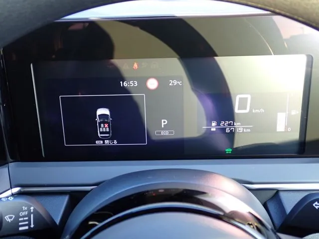 ノート（ニッサン）の車両写真