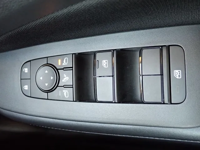 ノート（ニッサン）の車両写真