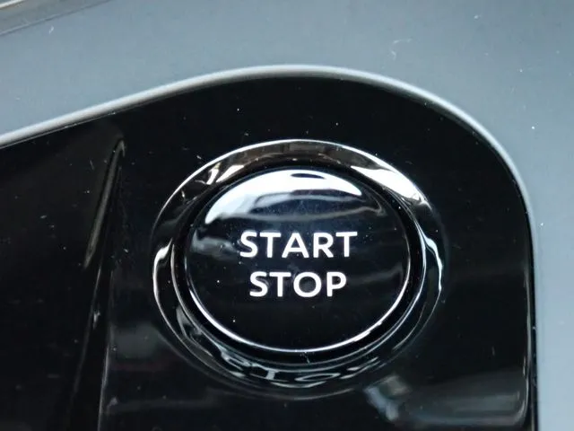 ノート（ニッサン）の車両写真