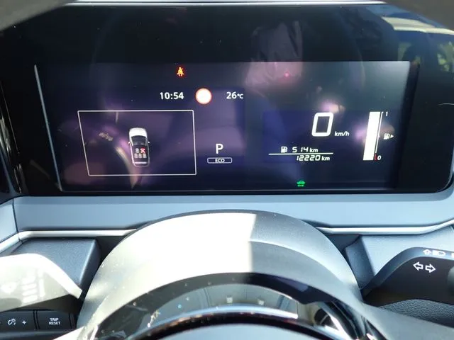 ノート(ニッサン)の車両写真