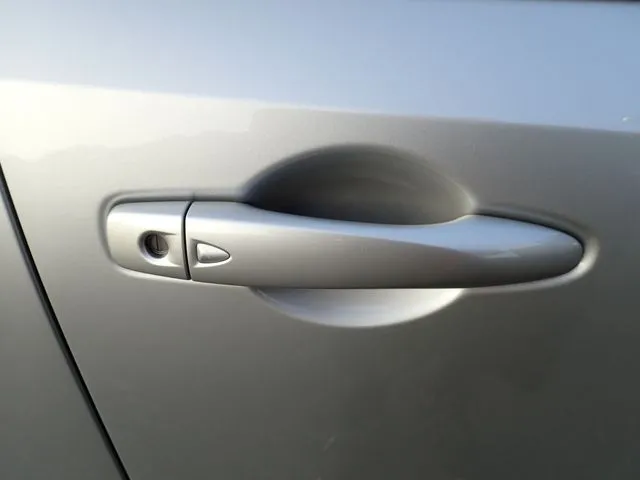 ニッサン　ノート