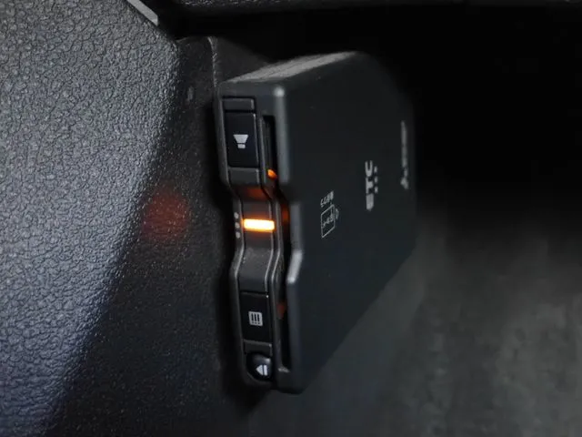 ニッサン　ノート