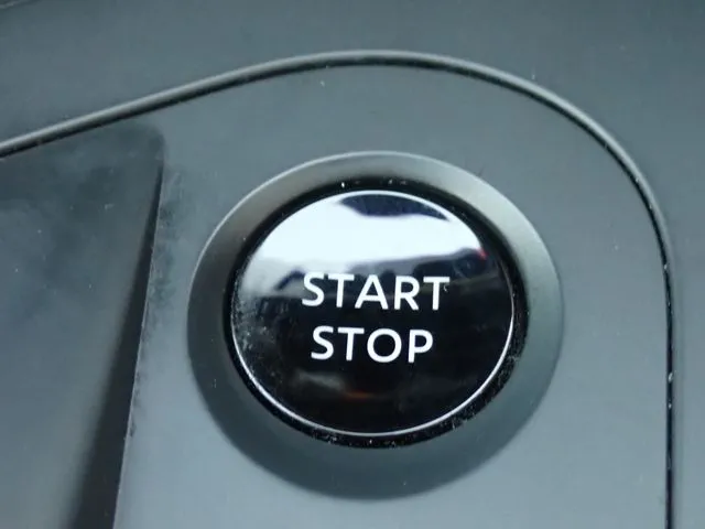 ニッサン　ノート