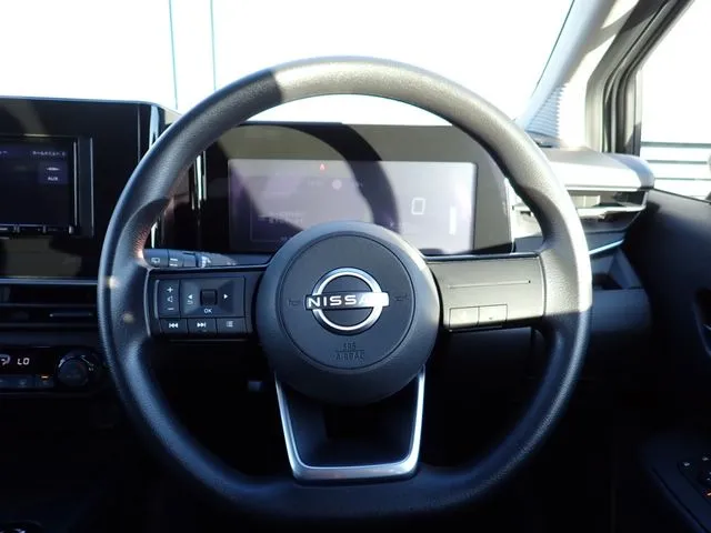 ノート（ニッサン）の車両写真