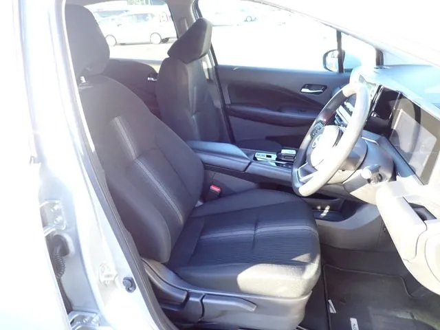 ノート（ニッサン）の車両写真