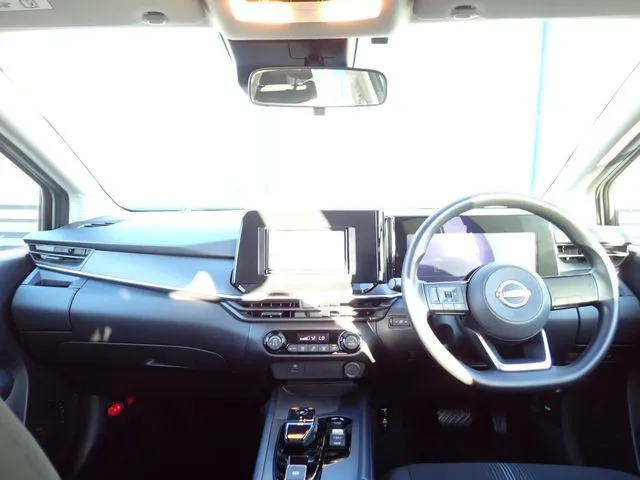 ノート（ニッサン）の車両写真