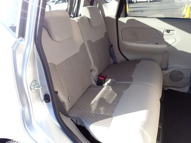 ダイハツ ムーヴ