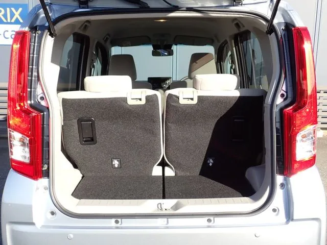 ダイハツ ムーヴ