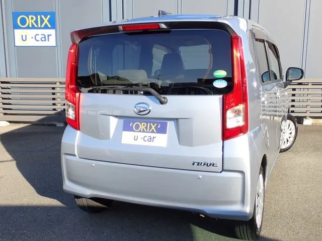 ダイハツ ムーヴ