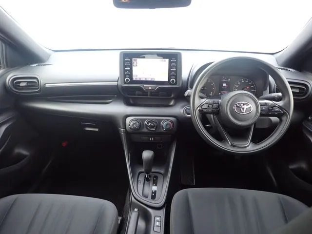 トヨタ　ヤリス