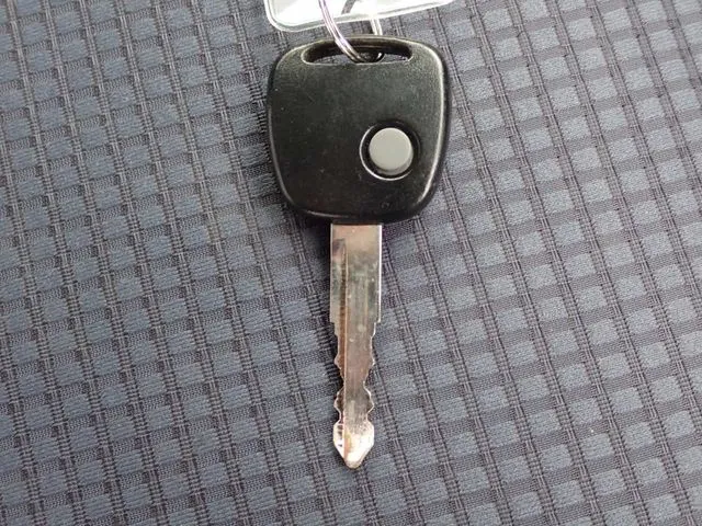 スズキ　アルト　４ＷＤ