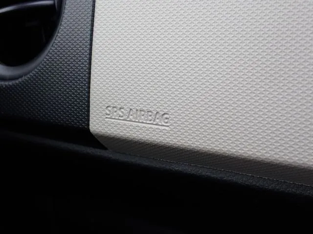 スズキ　アルト　４ＷＤ