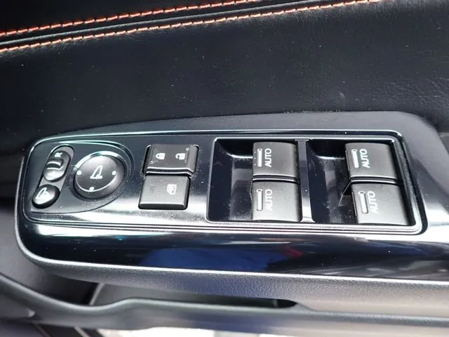 ホンダ ジェイド