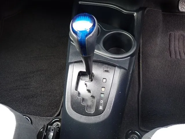 トヨタ　アクア