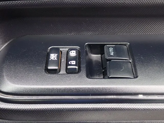 トヨタ　アクア