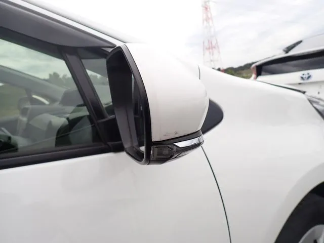 トヨタ　アクア