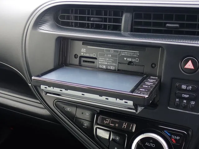 トヨタ　アクア