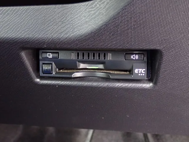 トヨタ　アクア