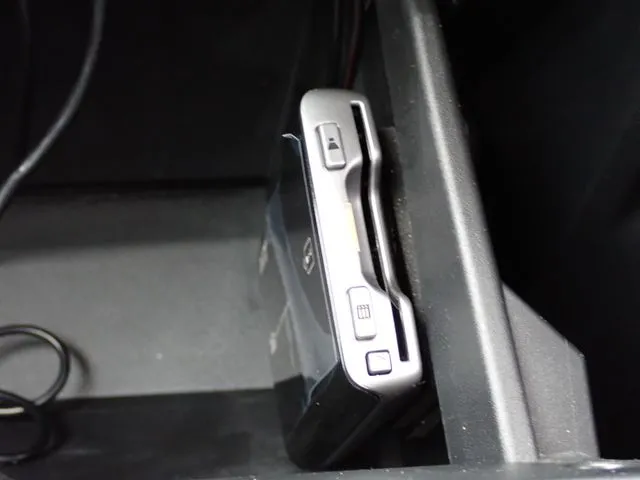 ミラ　イース（ダイハツ）の車両写真