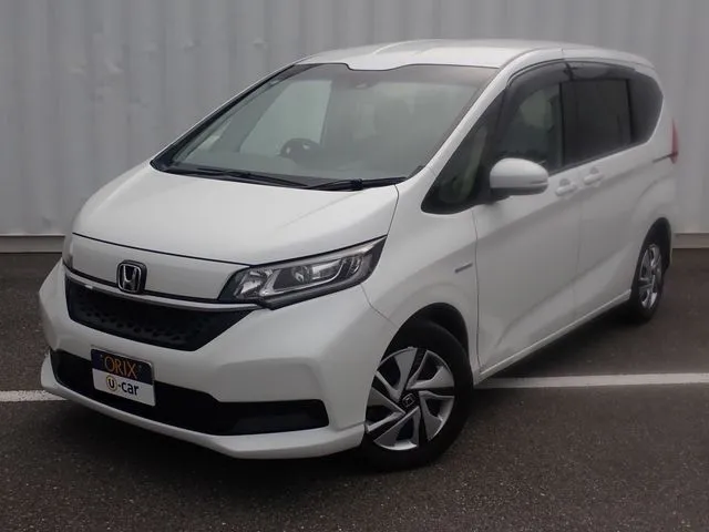 ホンダ　フリードプラス　ハイブリッド