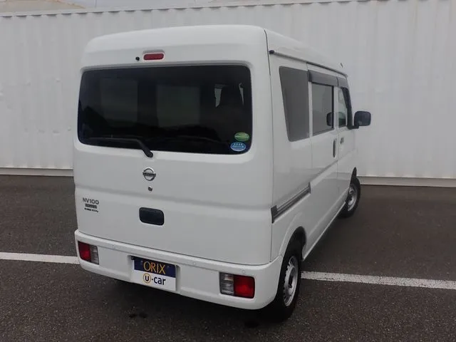 ニッサン　ＮＶ１００クリッパー