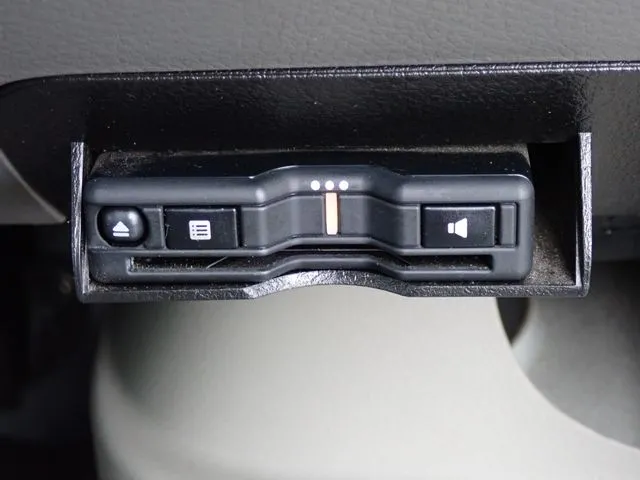 ニッサン　ＮＶ１００クリッパー