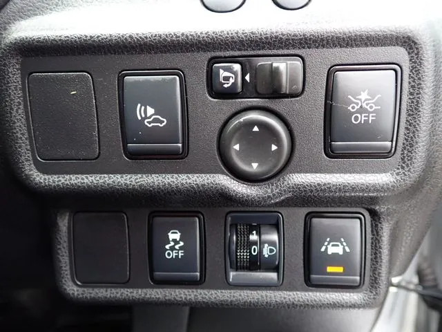 ノート（ニッサン）の車両写真