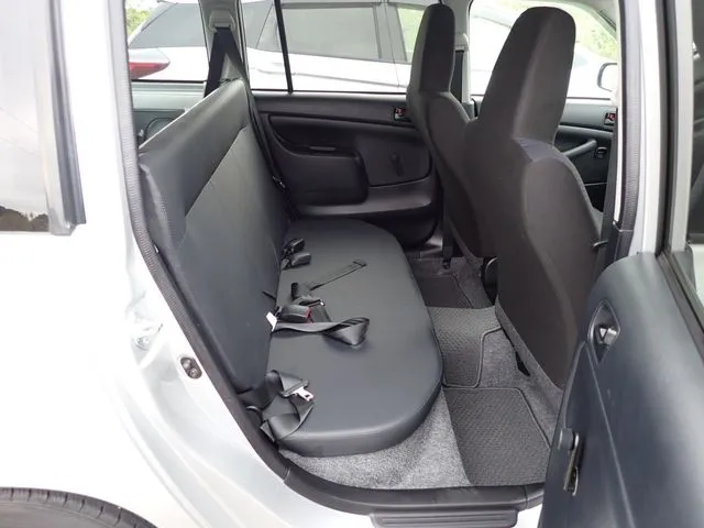 トヨタ プロボックスバン 2WD