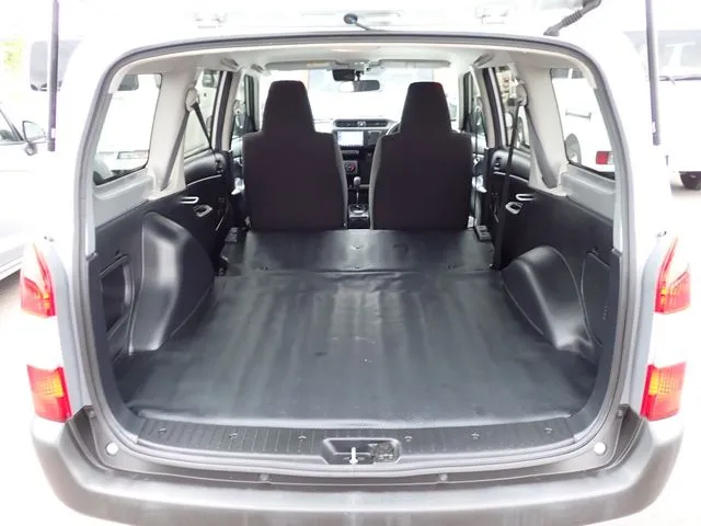 トヨタ プロボックスバン 2WD