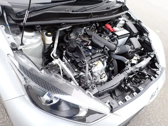 トヨタ　ヤリス