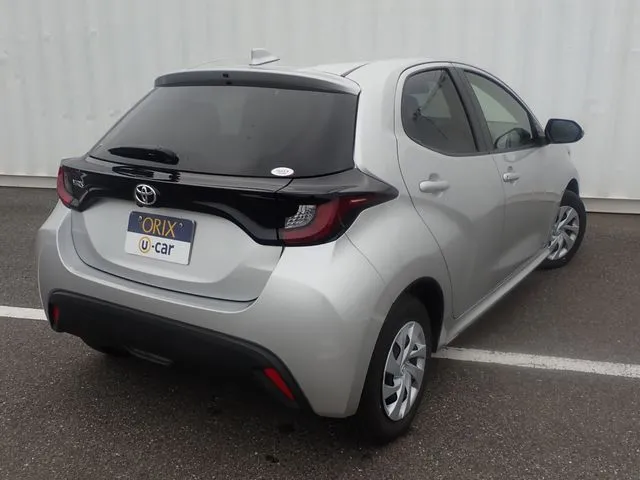 トヨタ　ヤリス