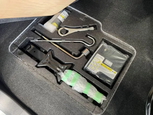 ダイハツ　トール