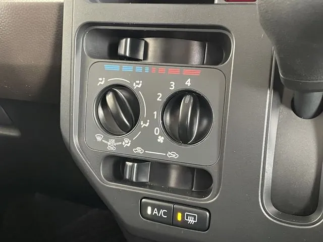 ダイハツ　トール