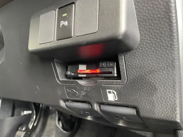 ダイハツ　トール