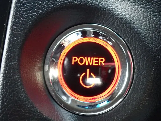 シャトル　ハイブリッド（ホンダ）の車両写真