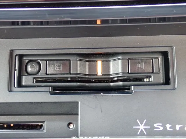 シャトル　ハイブリッド（ホンダ）の車両写真